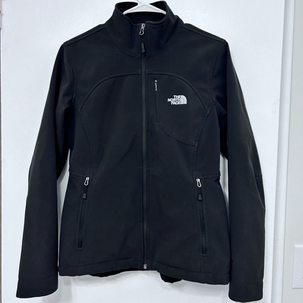 The North Face Windwall Softshell Full Zip Jacket Black